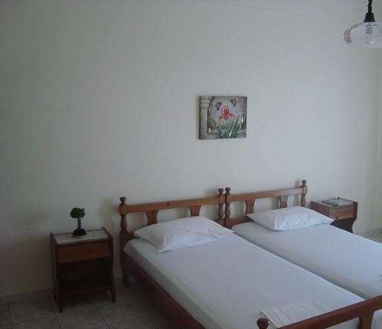 Yianna Studios & Apartments غيراكيني الغرفة الصورة