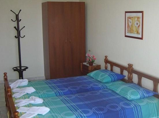 Yianna Studios & Apartments غيراكيني المظهر الخارجي الصورة