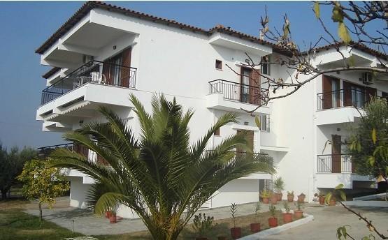 Yianna Studios & Apartments غيراكيني المظهر الخارجي الصورة