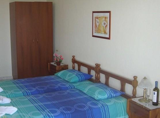 Yianna Studios & Apartments غيراكيني المظهر الخارجي الصورة